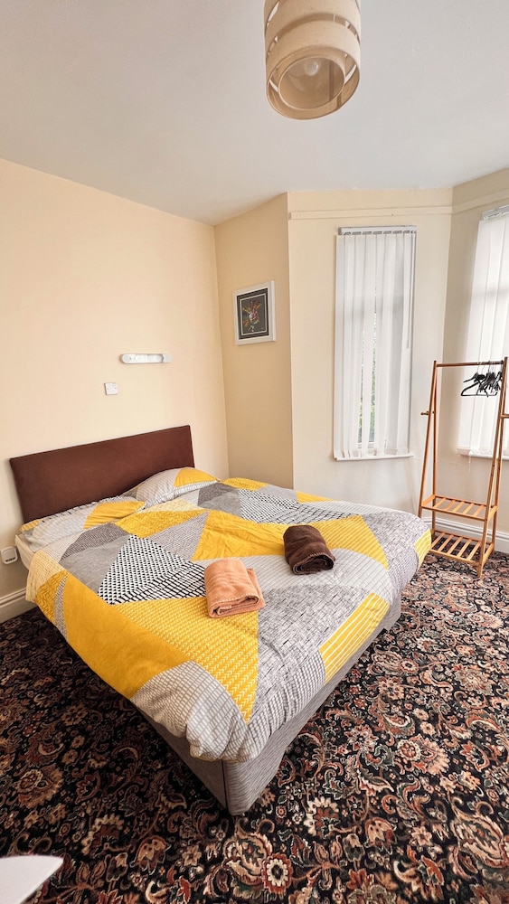 Castle Lodge Guest House