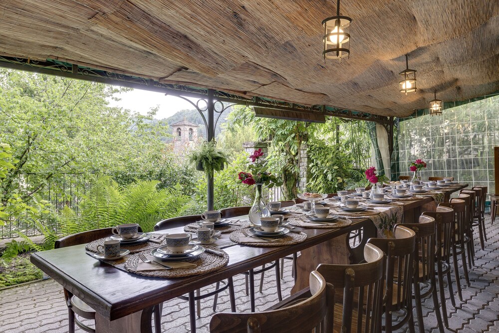 Entire Hilltop Villa With Private Pool In Palazzuolo Sul Senio