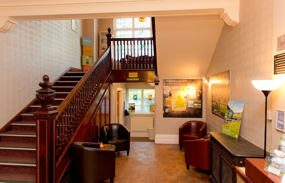 YHA Ravenstor - Hostel