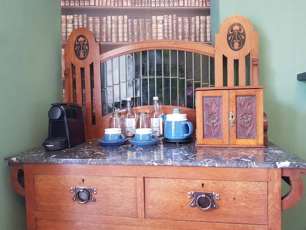 Afallon Townhouse