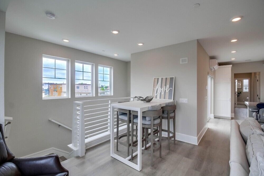 Santa Barbara Loft