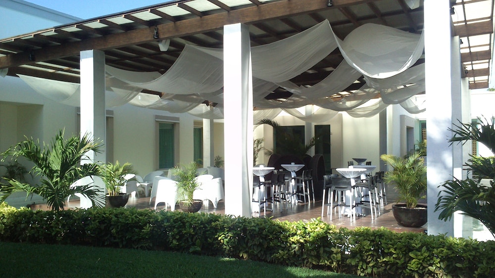 BlueBay Grand Esmeralda All Inclusive - Property Image 9