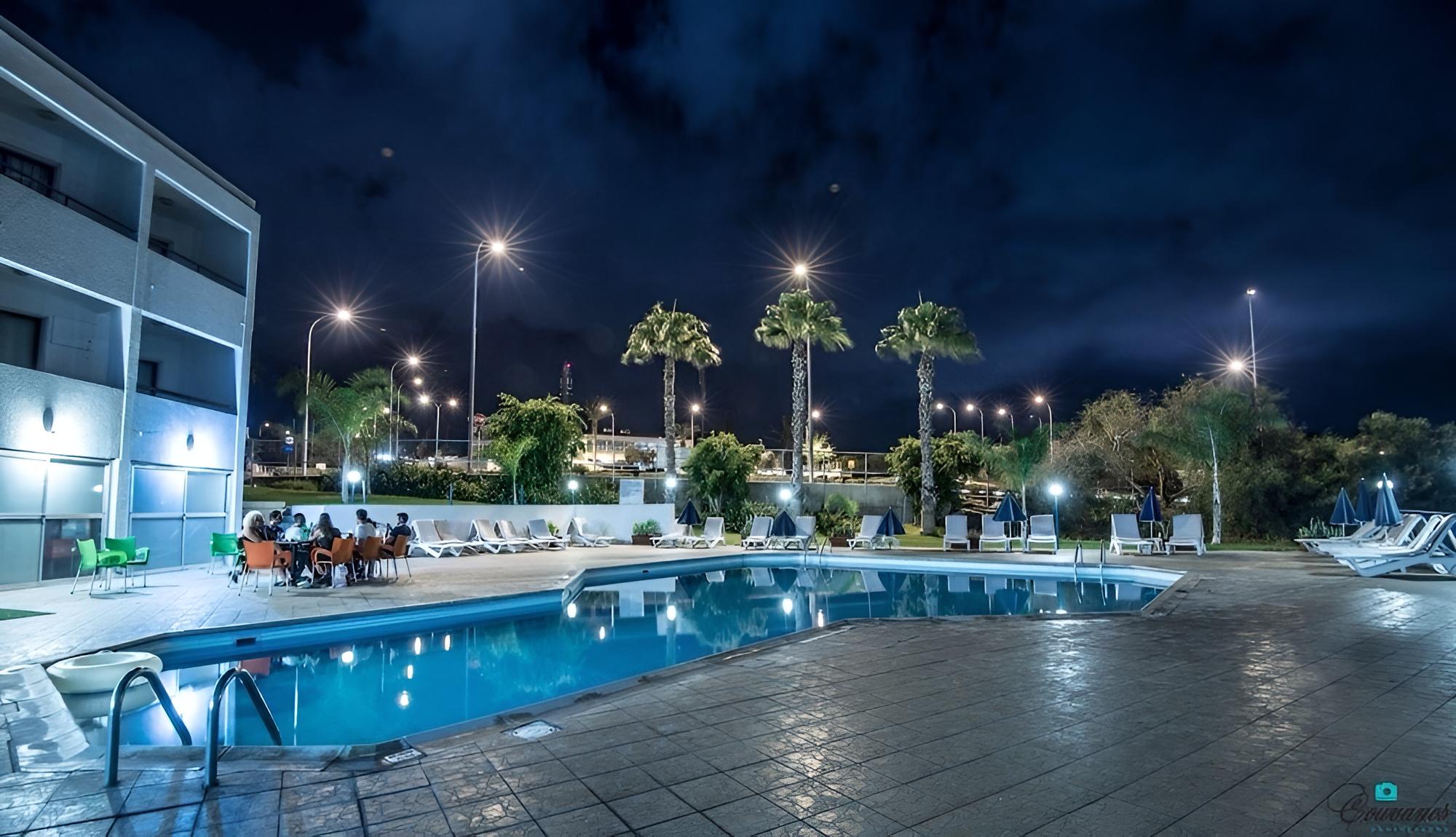 Cordelia Hotel Apts