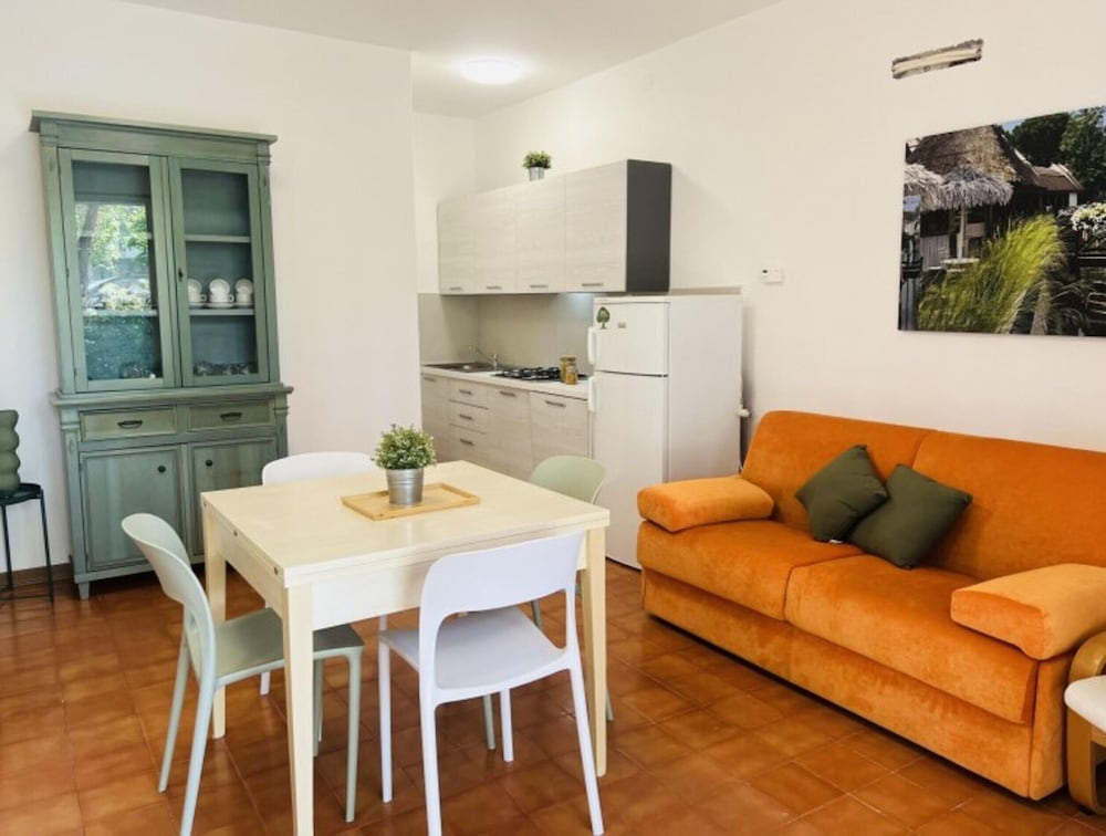 Villa With Private Garden Near the Beach and Center