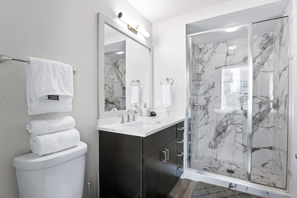 Luxury City Center Home