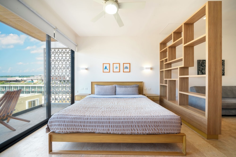 1 Bedroom Pool & Gym - Piedra Azul 605