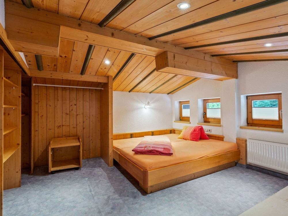 Cozy Apartment in Saalbach-Hinterglemm near Ski Area view 4