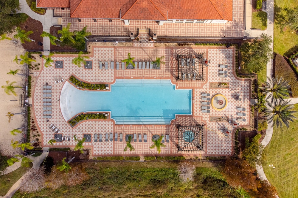 Bella Vida Resort