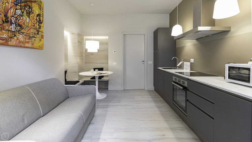 Italianway - Pontida 4 Mono — Milan photo 2