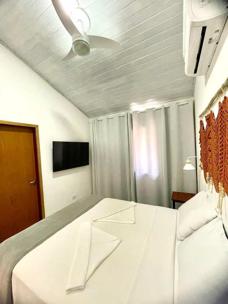 Santomar Guest House