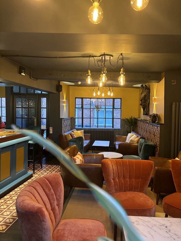 Yak & Yeti Hotel