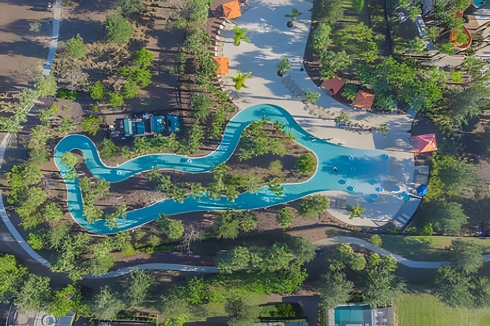 Solterra 6br, 4 Ensuites, Pool & Game Room