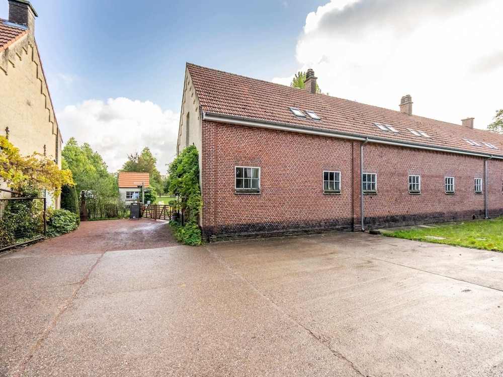 Nice Apartment on Unesco World Heritage Site Wortel-kolonie