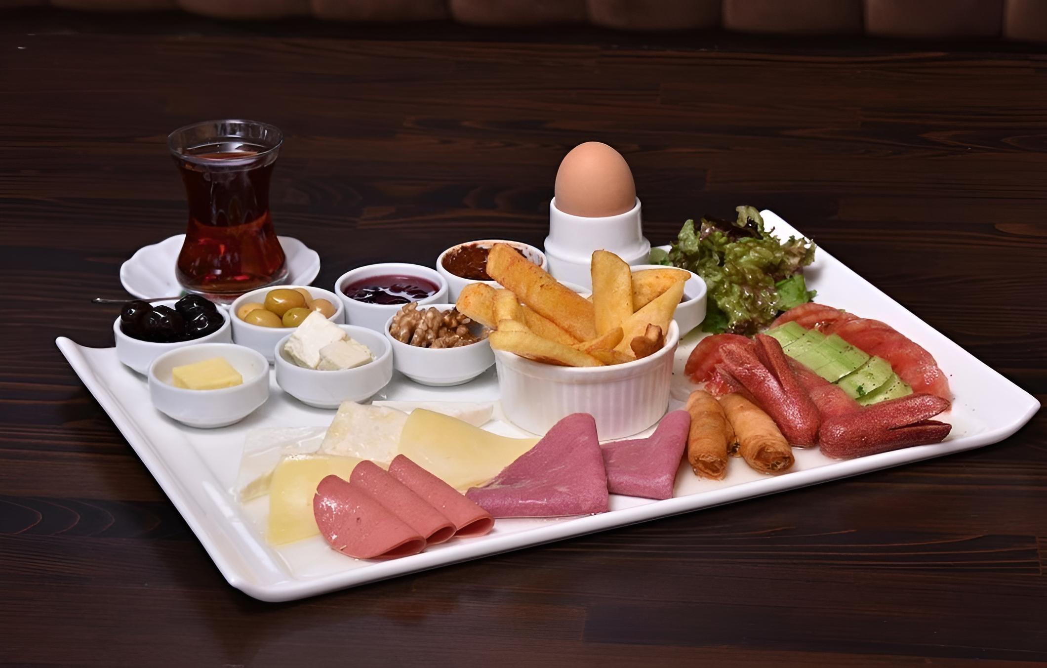 Rotana Hotel Resort