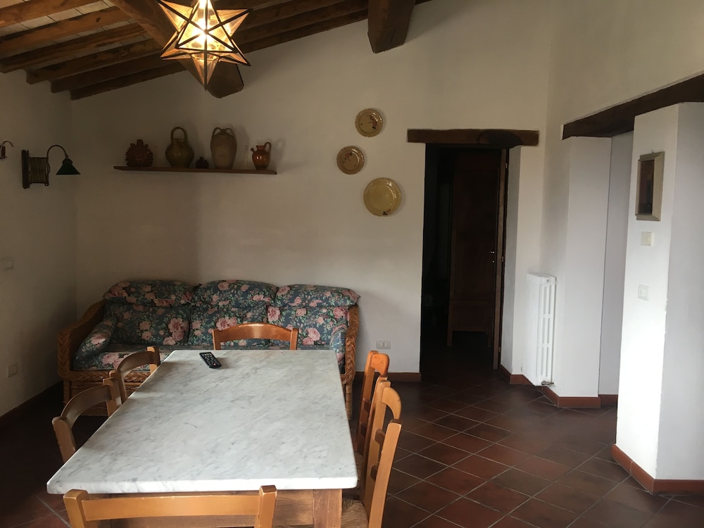Agriturismo Monte Petreto