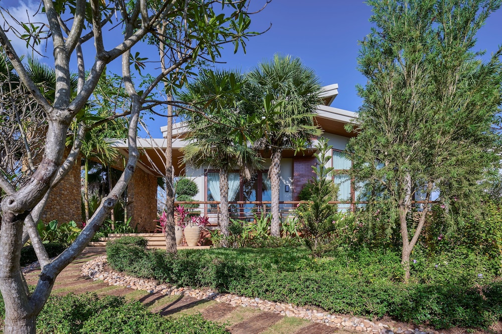Samanea Wellness Resort