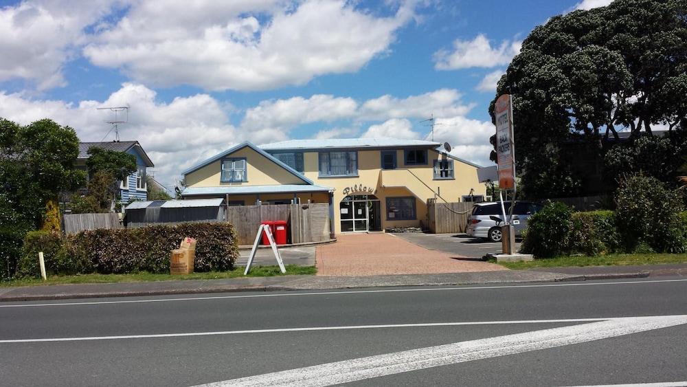 Orewa Pillows Lodge