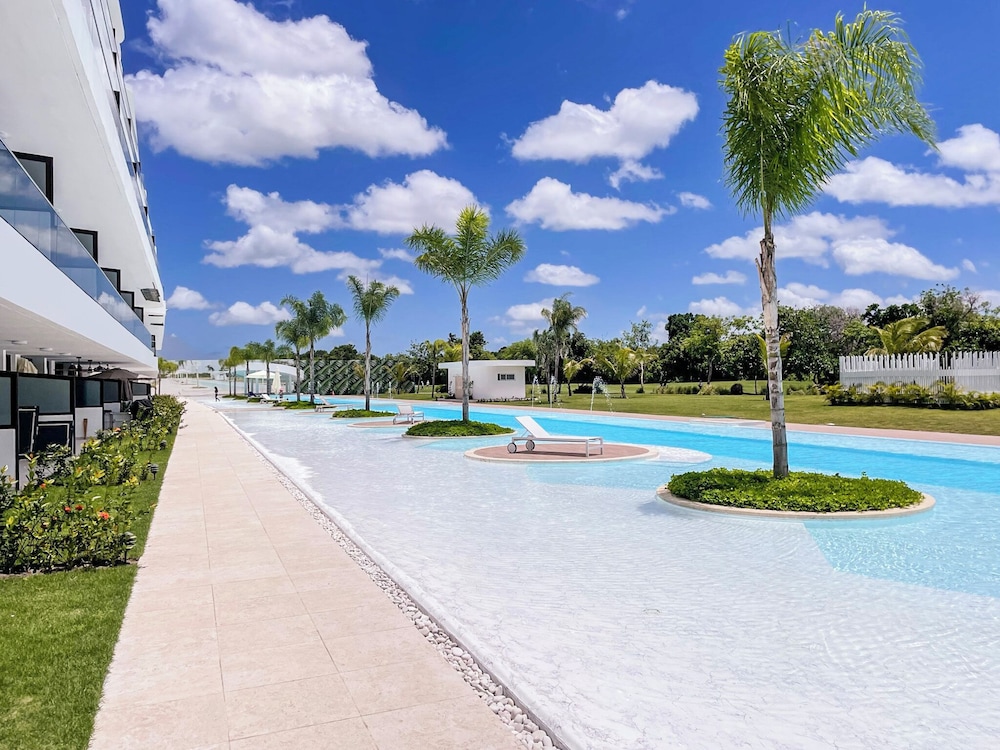 Cana Rock Star Condo Hotel