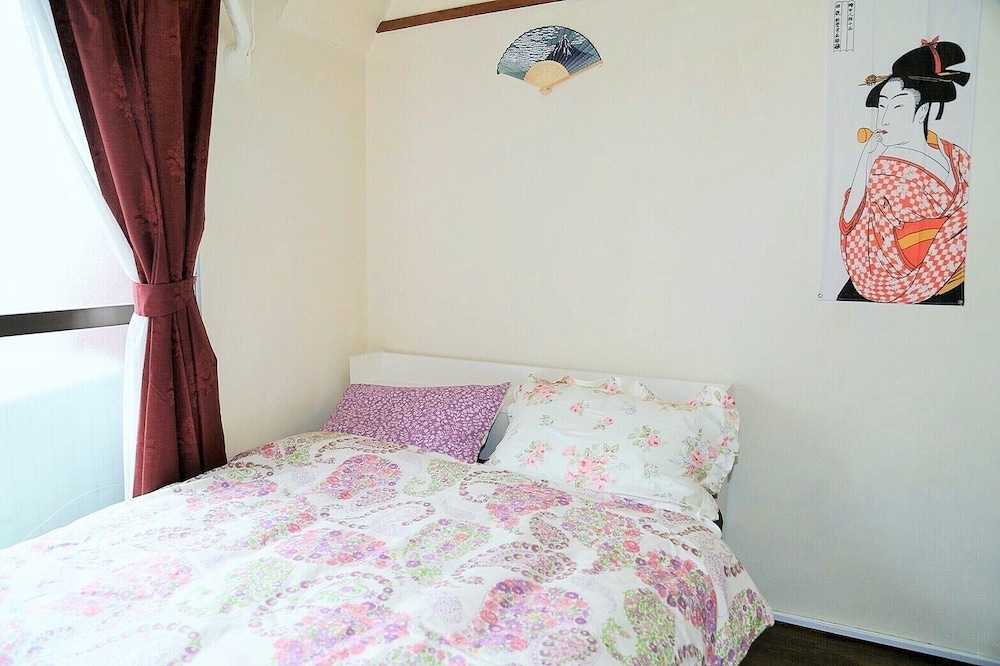 Otsuka Station Apartment Hotel