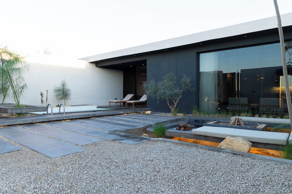 Portal Chalets With Private Pool- Qirwan
