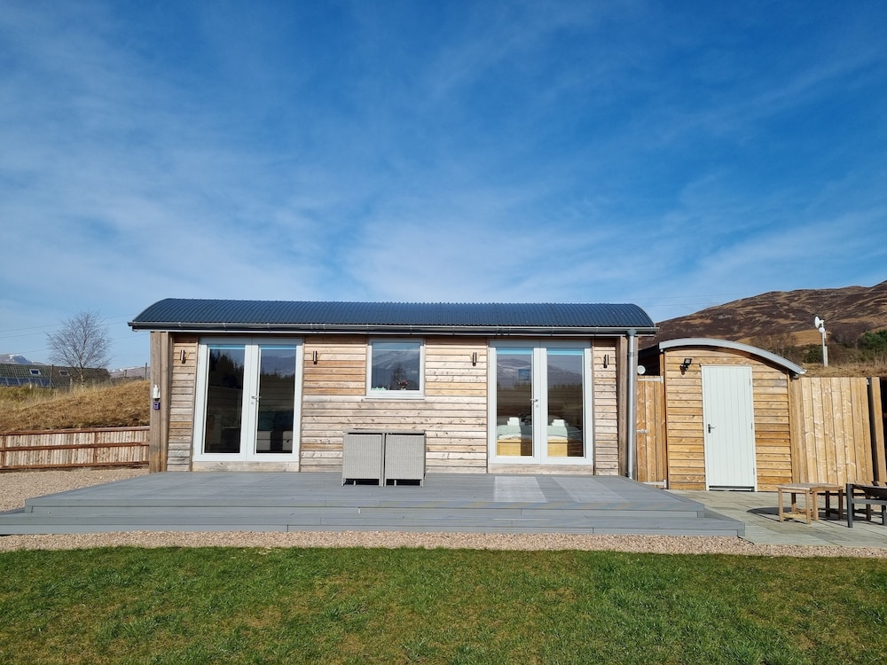 Toradh Cabin