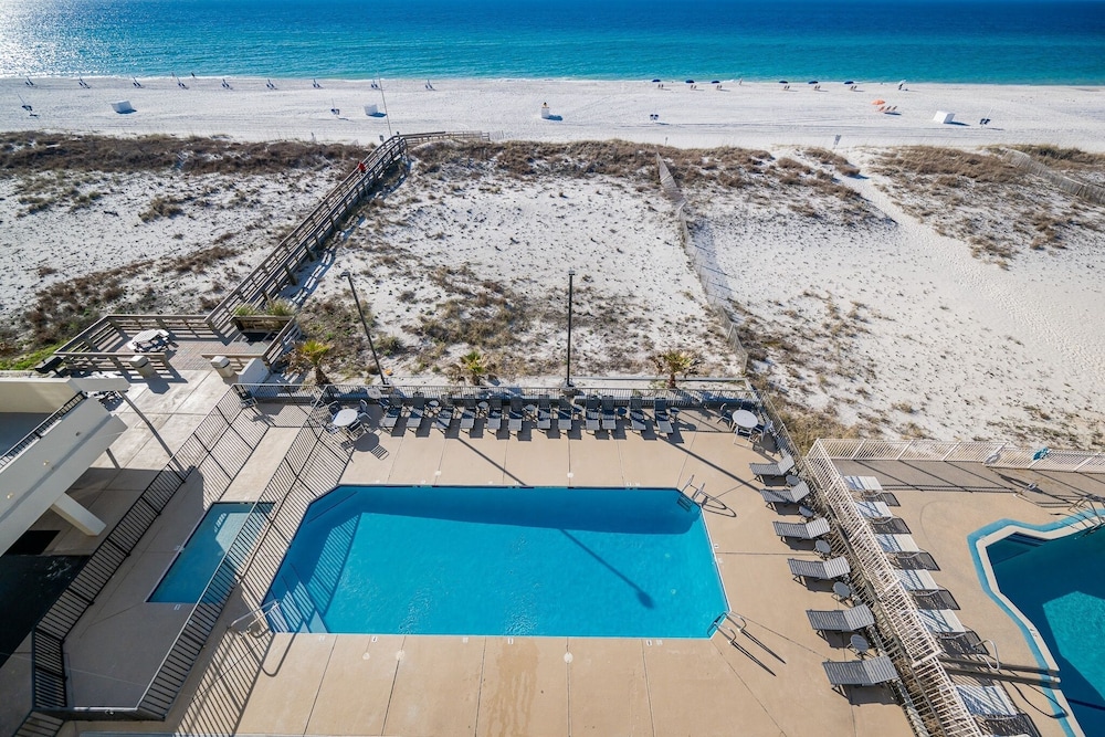 Island Winds West 579 2 Bedroom Condo