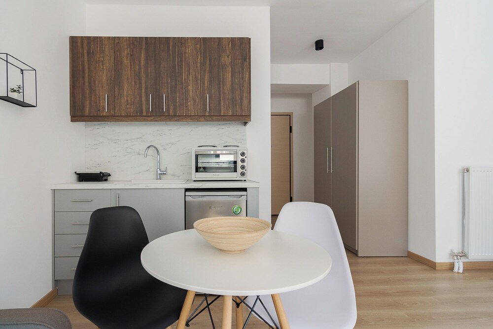 Leochares Lifestyle Apartments