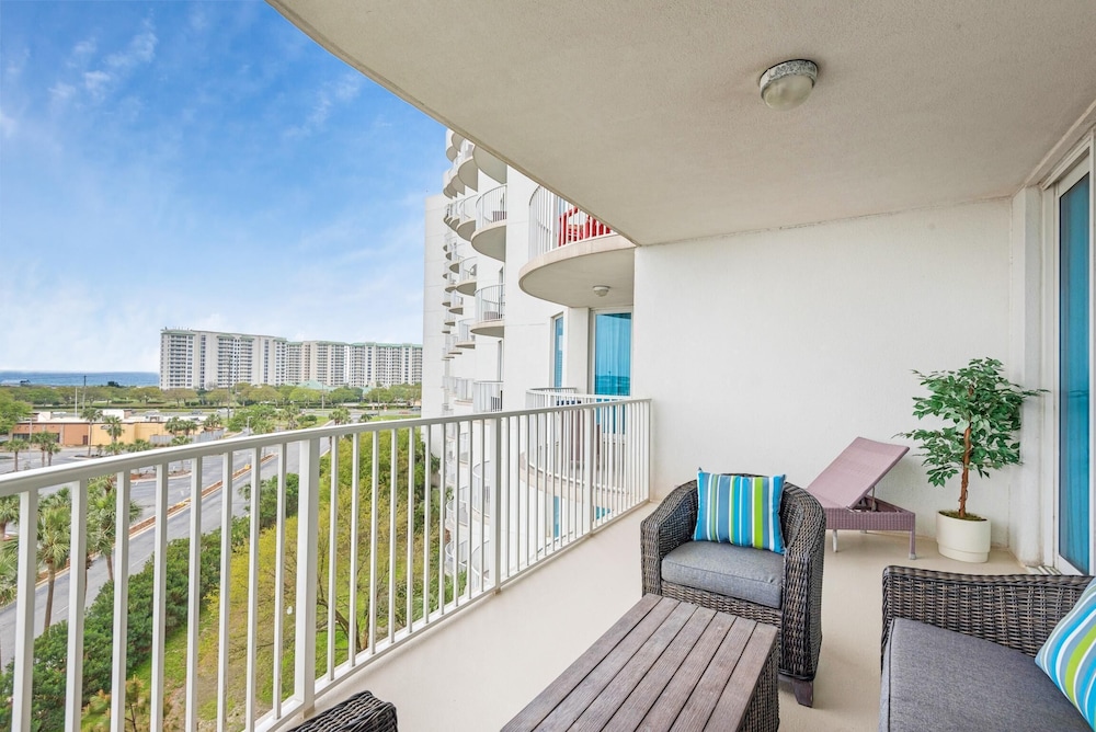 Palms Resort #1602 Full 2 Bedroom