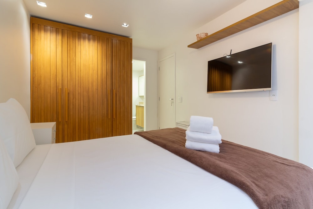 Comfort in Leblon 10 Minutes From the Beach Bm802
