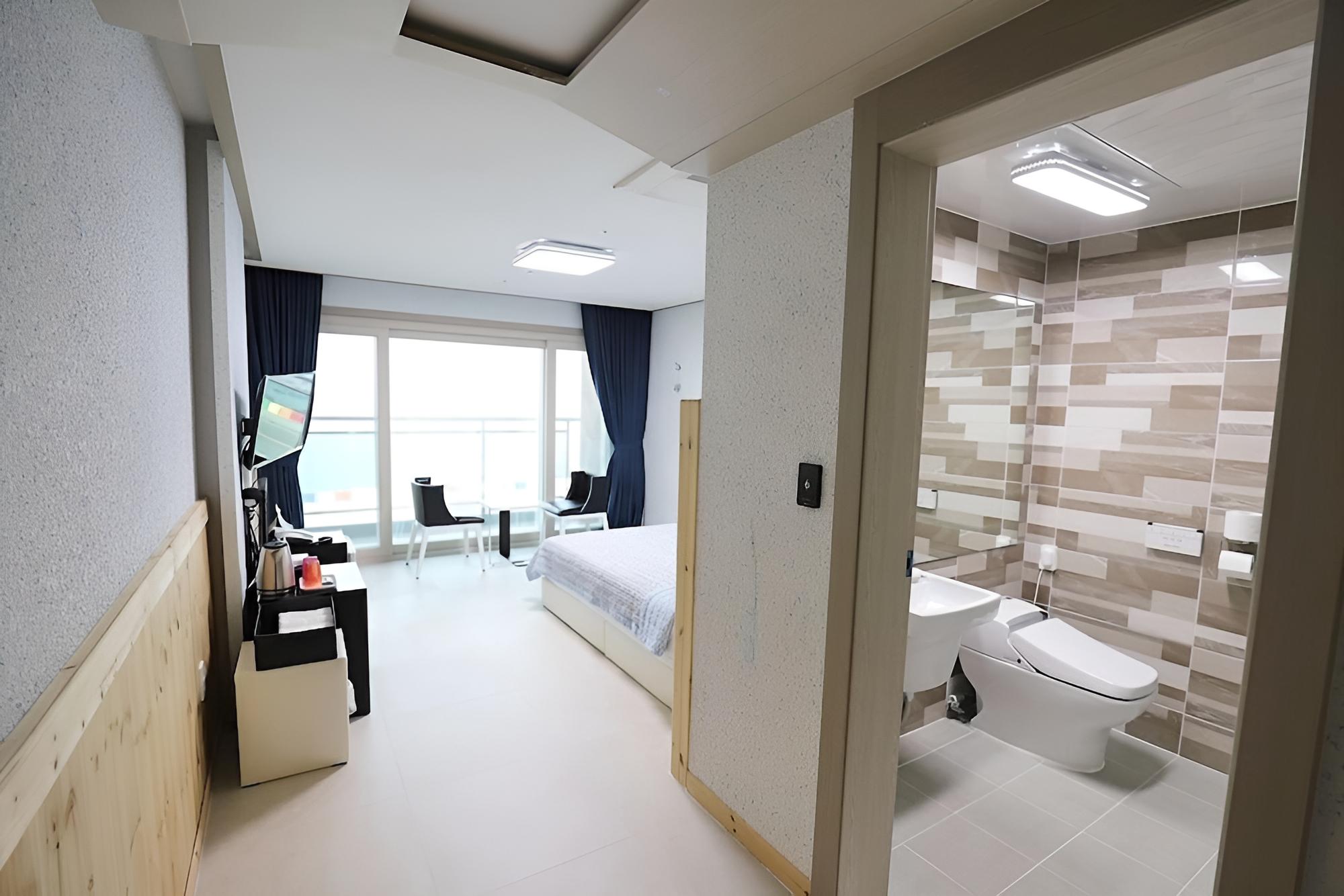 Jeju The Four Hills Hotel