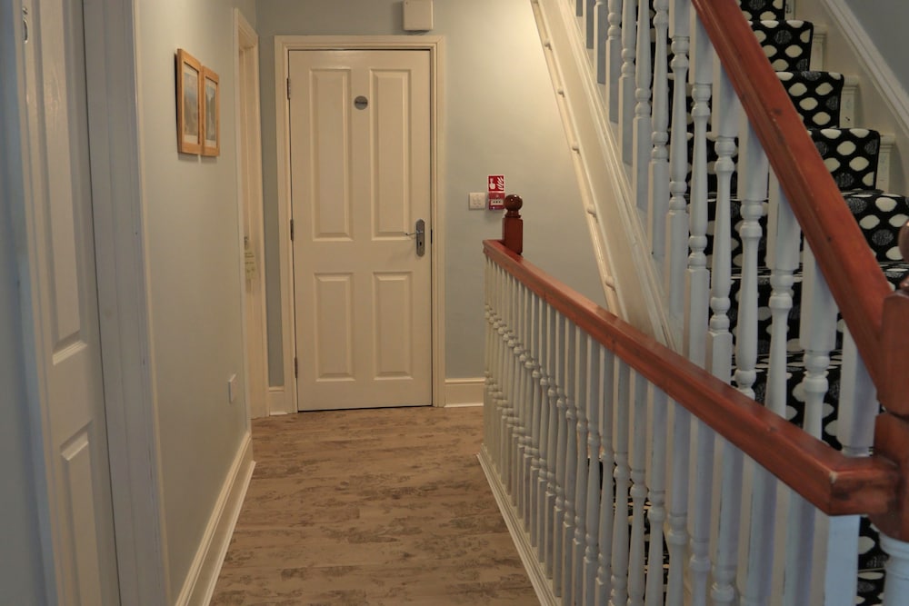 Summer Hill Guest House