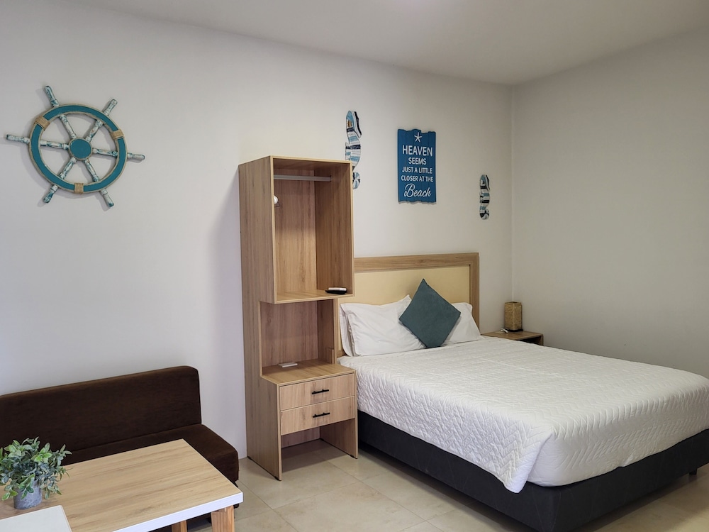 SUIT BRISAMAR SANTA MARIANITA BeachManta