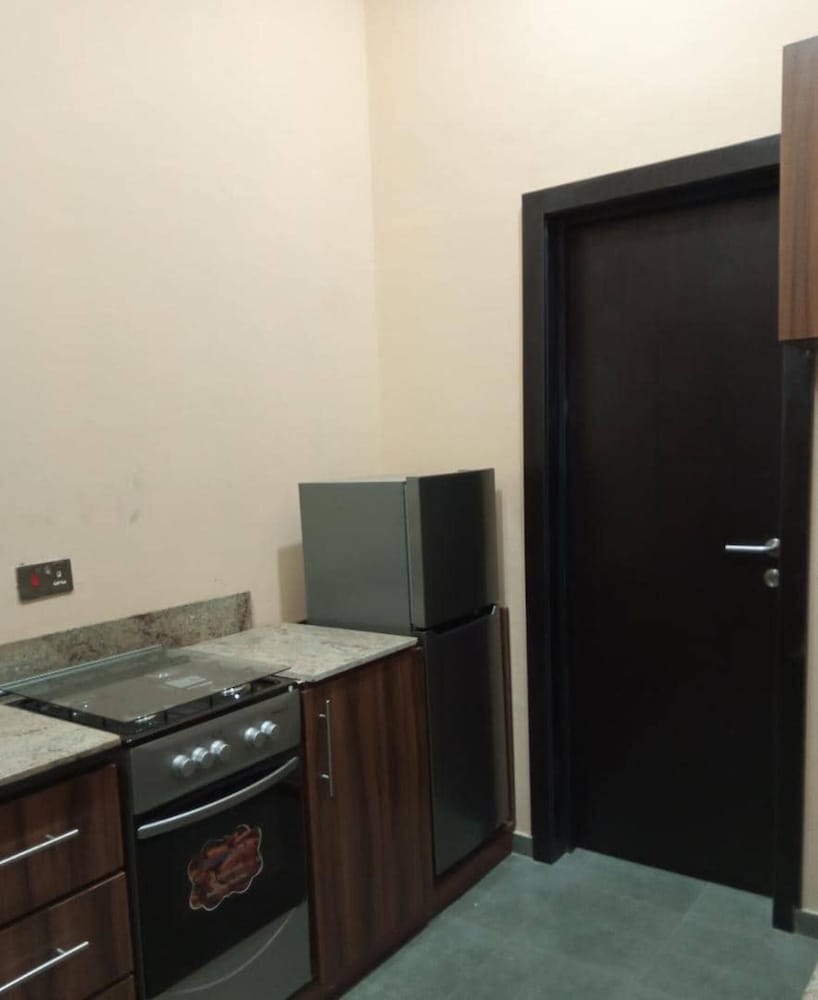 Stunning 2-bedroom, 3-bathroom Apartment Lekki 2