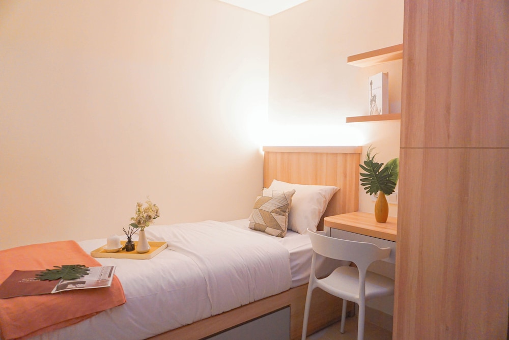 Cozy Living 2Br Apartment At Pollux Chadstone
