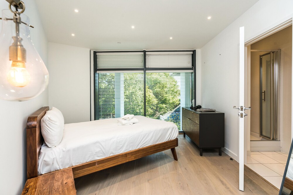 2 Bedroom Apartment on Homerton Road