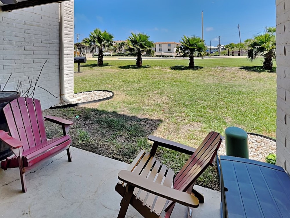 Sandy Shores by Silver Sands Vacation Rentals
