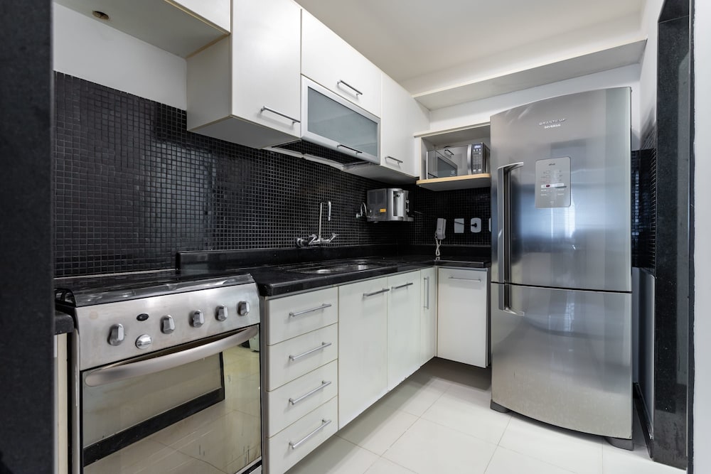 De Paiva - Modern 1-bedroom in Leblon