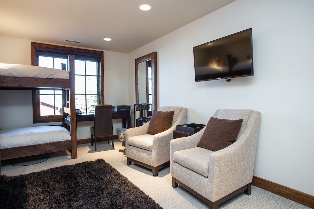 Stag Lodge at Deer Valley Resort - Seven Bedroom Residence with Spa #35 7 Condo