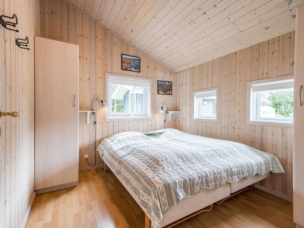 7 Person Holiday Home in Henne view 4