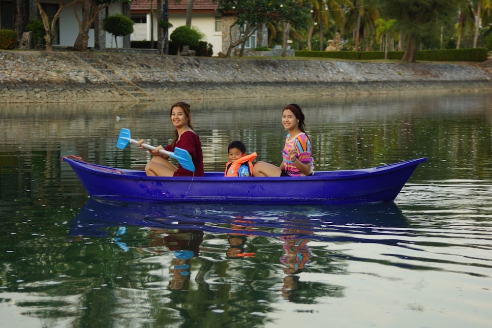 Rayong Rental Pool Villas