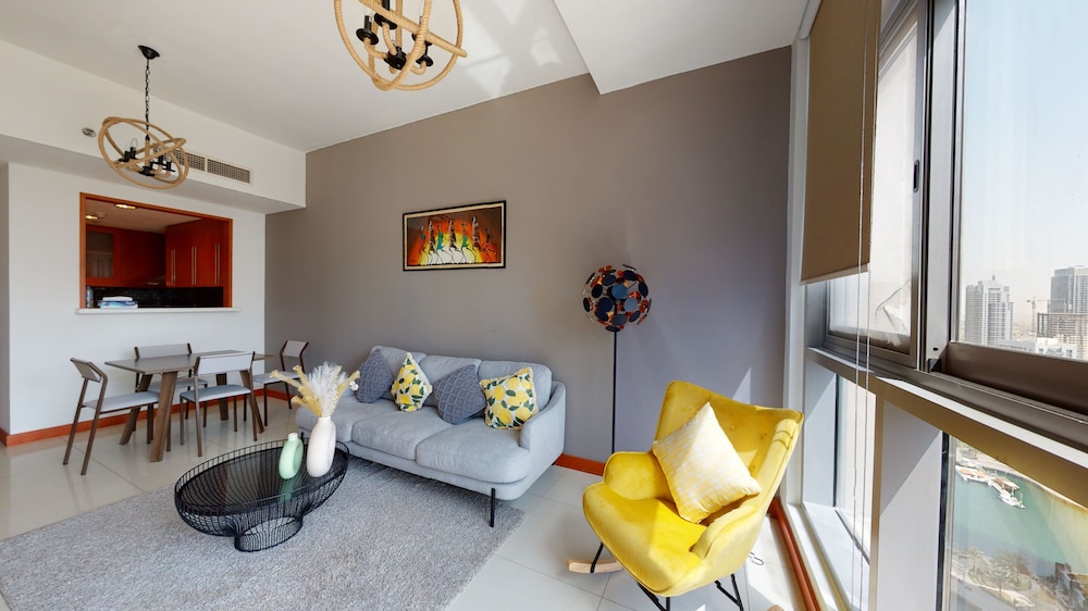 Tanin - Splendid Apartment With Marina Views and Pools