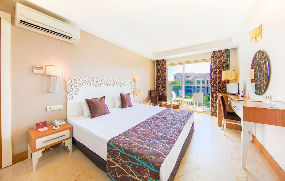 Horus Paradise Resort - Ultra All Inclusive