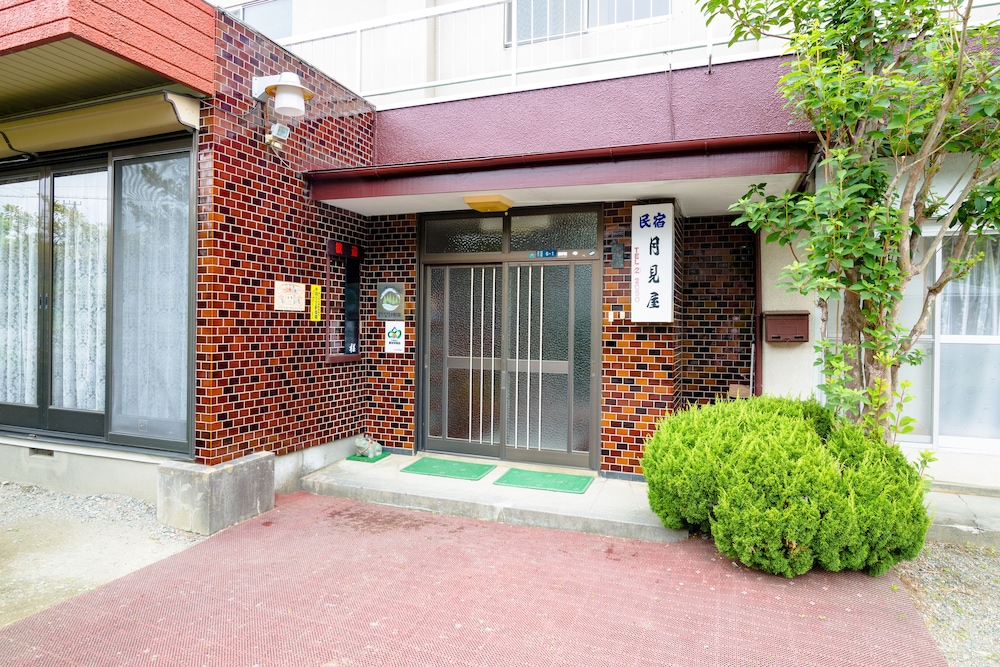 Minshuku Tsukimiya