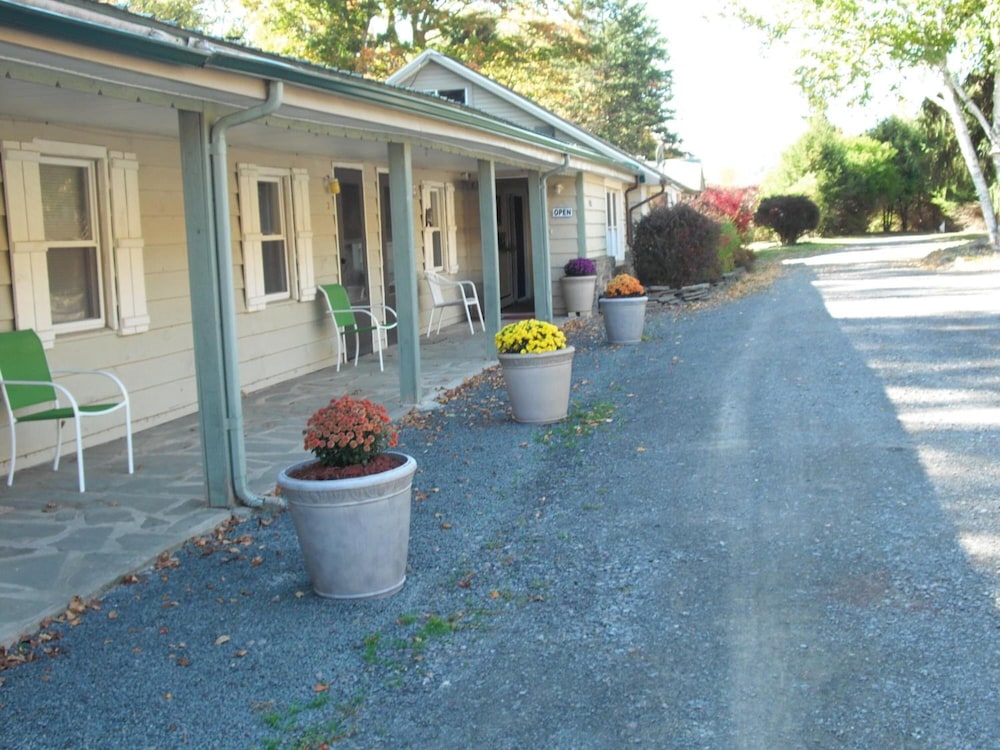 Black Bear Lodge