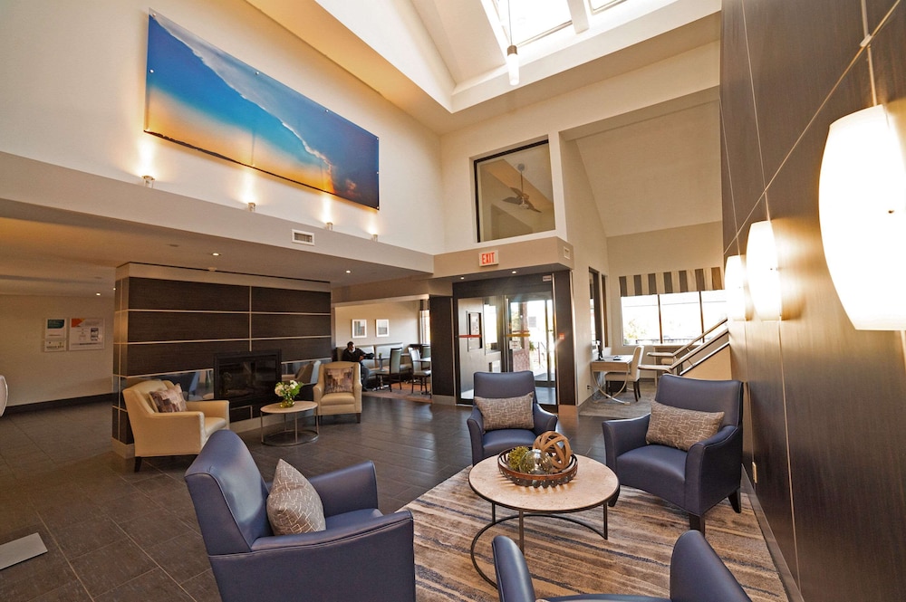 Toronto Vacations - Quality Hotel - Property Image 4