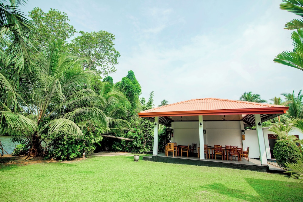 Lagoon Bentota