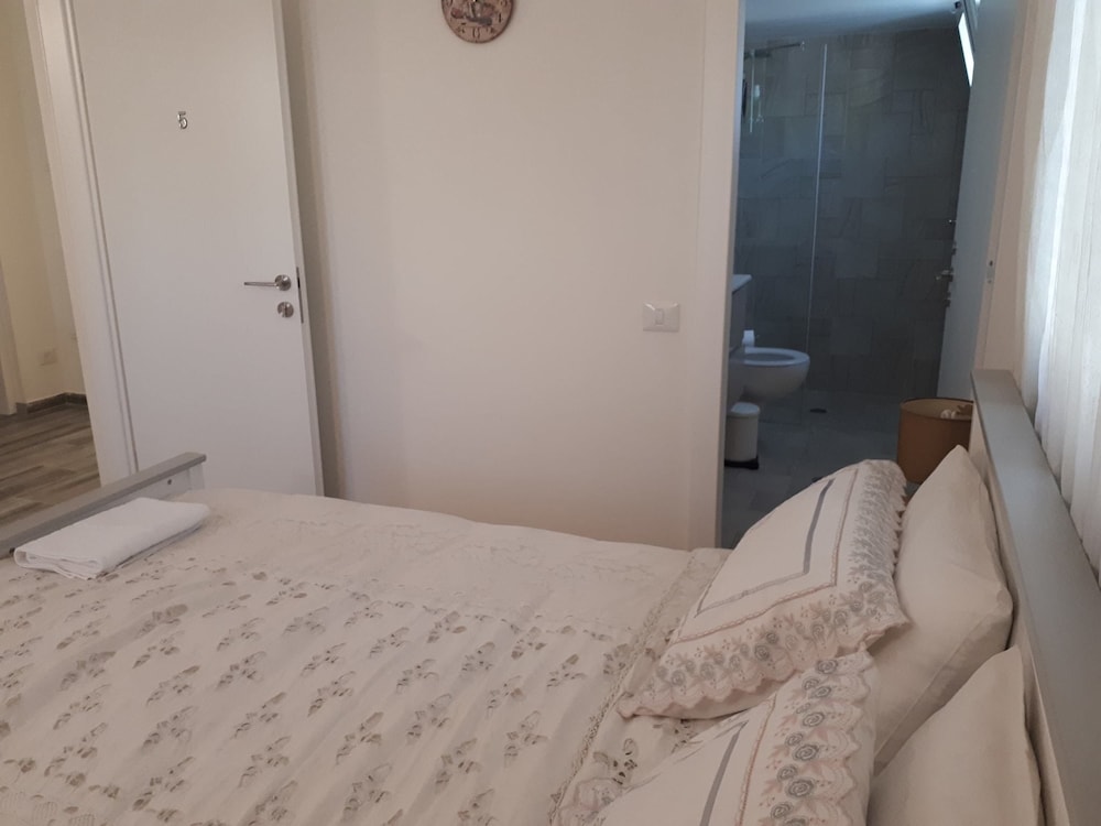 Etty's Hous - Boutique Hotel