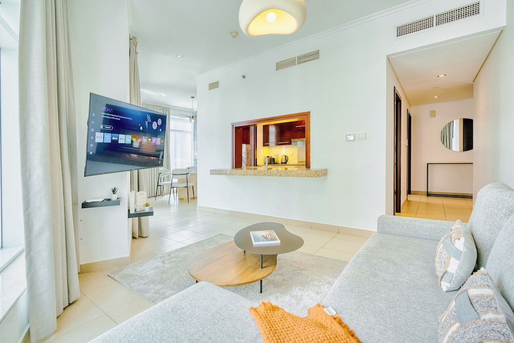 PVH - Inviting 1BR - Burj Views