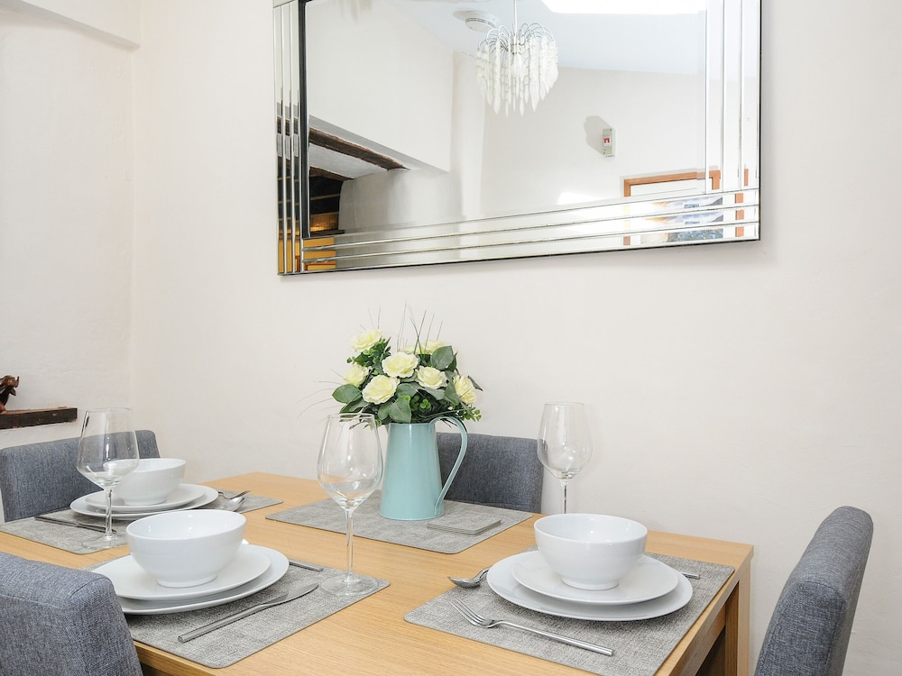 Larksworthy Cottage