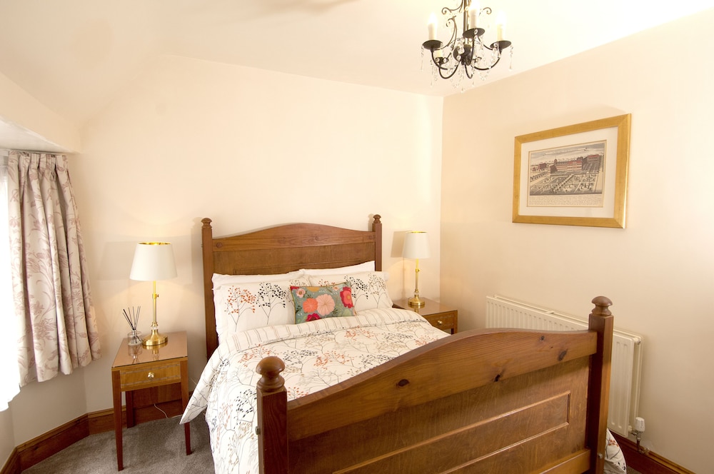 The Cross Keys Inn view 3